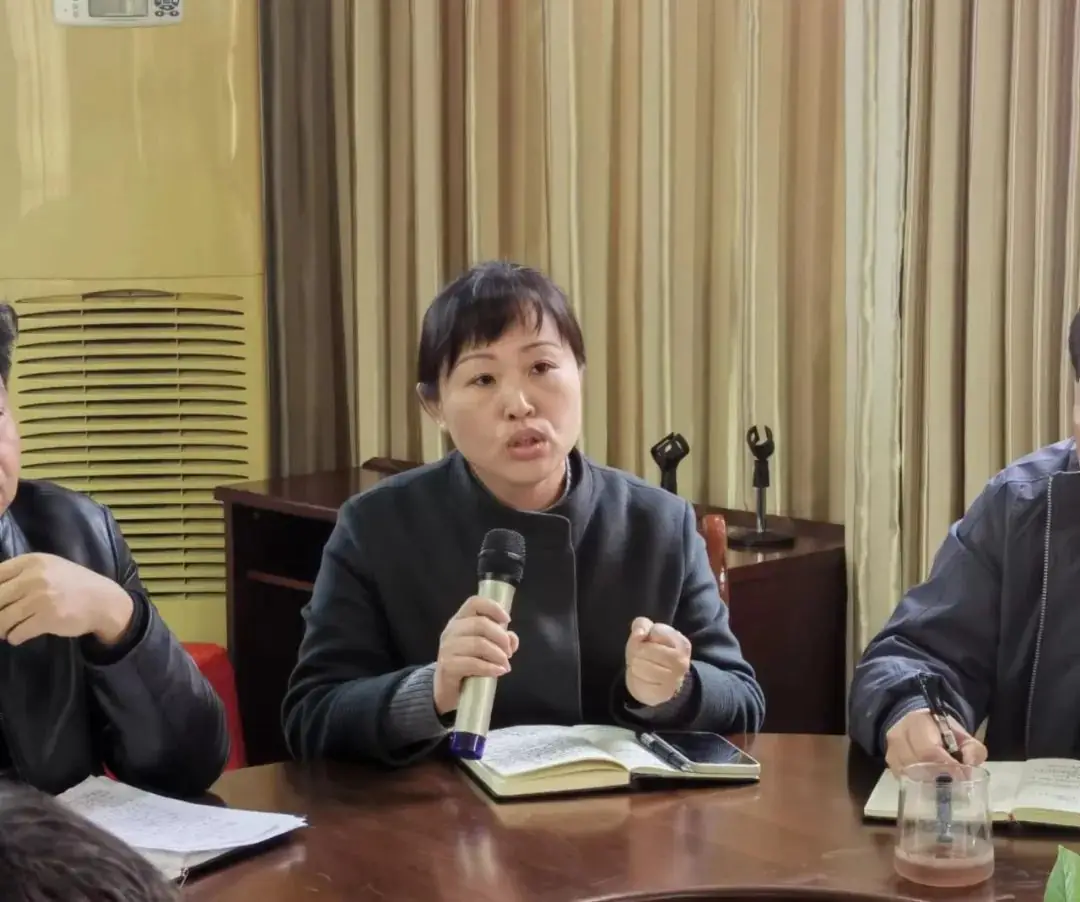 精析一模明方向,师生齐心战高考-第8张图片-四季读书网