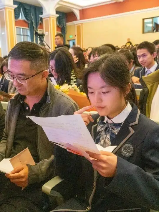 十八志,战高考 | 云南师范大学实验中学高2024届十八岁成人礼暨高考誓师大会-第56张图片-四季读书网