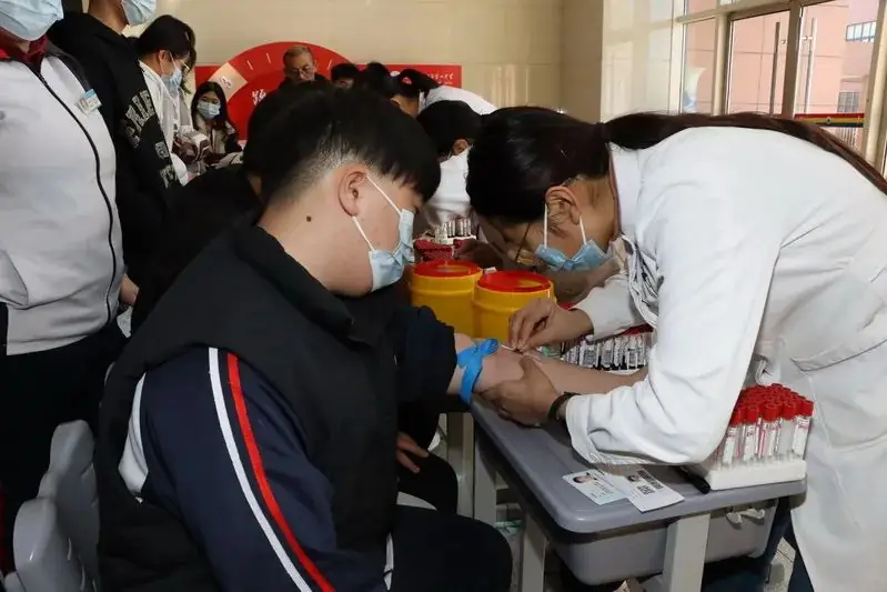 健康体检 迎战高考——河口区第一中学2024年高考查体工作顺利进行中-第4张图片-四季读书网