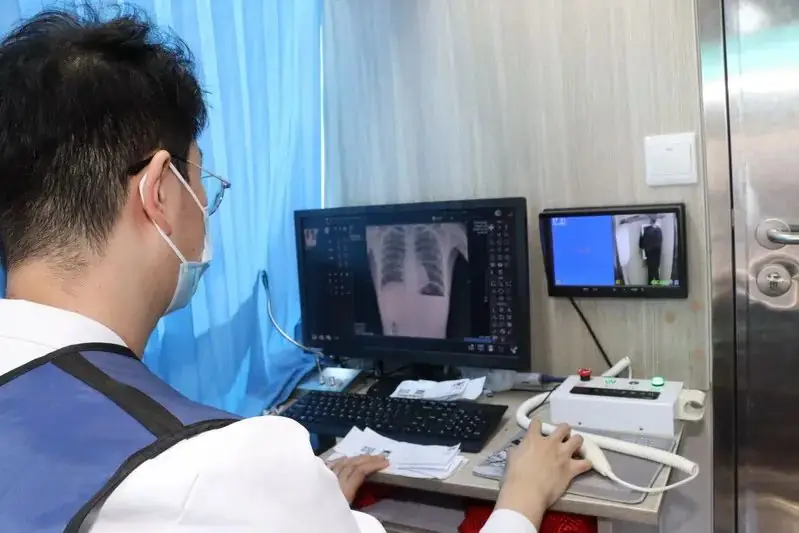 健康体检 迎战高考——河口区第一中学2024年高考查体工作顺利进行中-第55张图片-四季读书网