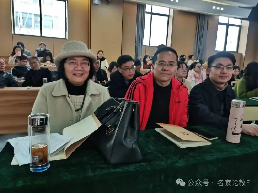 高中语文名师工作室受邀担任高考研讨会评课工作并举行线下全员研修活动-第4张图片-四季读书网