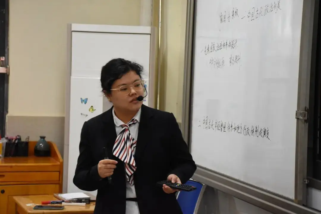 【聚焦高考·共研良策】教育部课程教材研究所专家入校指导暨碧桂园学校高考备考策略研讨会-第28张图片-四季读书网