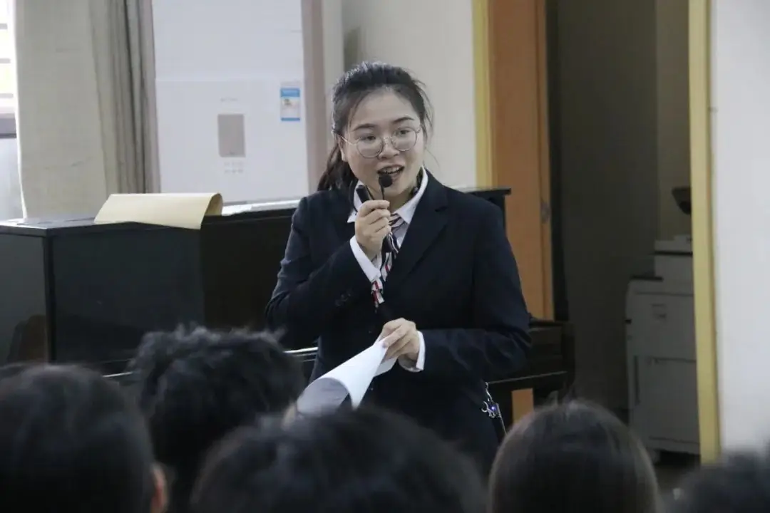【聚焦高考·共研良策】教育部课程教材研究所专家入校指导暨碧桂园学校高考备考策略研讨会-第26张图片-四季读书网