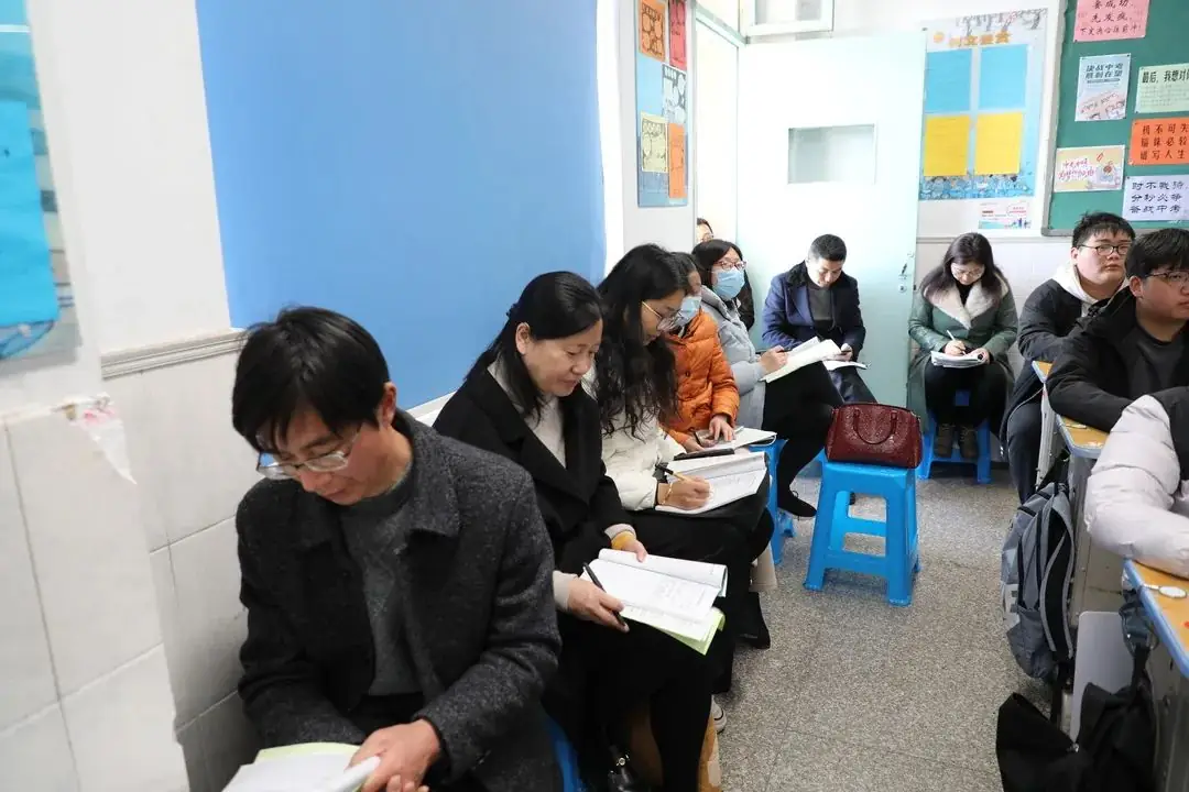 如东县中考语文一轮复习研讨活动在实验中学举行-第16张图片-四季读书网 如东县中考语文一轮复习研讨活动在实验中学举行-第16张图片-四季读书网