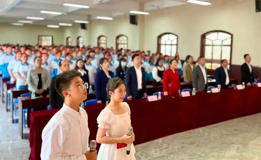 鏖战百日迎中考 踔厉奋发向未来丨博罗长城学校2024届中考百日誓师大会-第96张图片-四季读书网