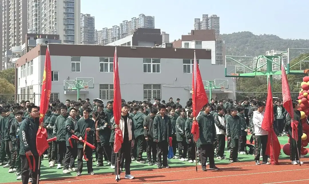 齐心励志行,滚烫向未来——2024迎中考百日系列活动之三-第3张图片-四季读书网 齐心励志行,滚烫向未来——2024迎中考百日系列活动之三-第3张图片-四季读书网