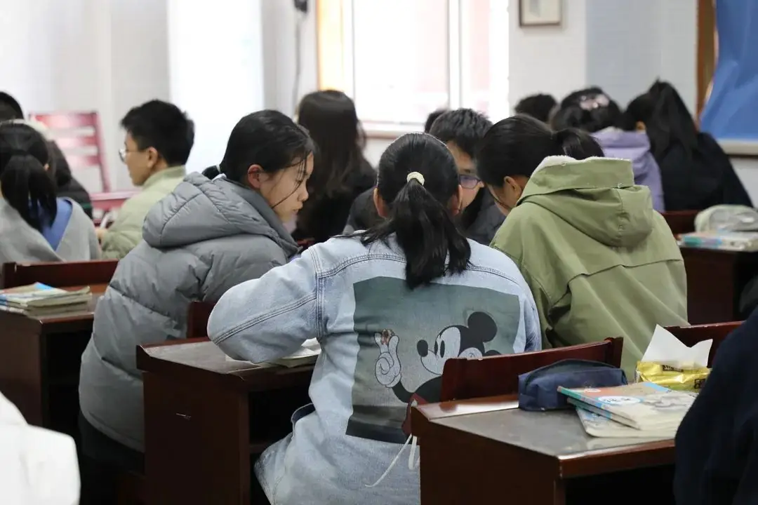 如东县中考语文一轮复习研讨活动在实验中学举行-第6张图片-四季读书网 如东县中考语文一轮复习研讨活动在实验中学举行-第6张图片-四季读书网