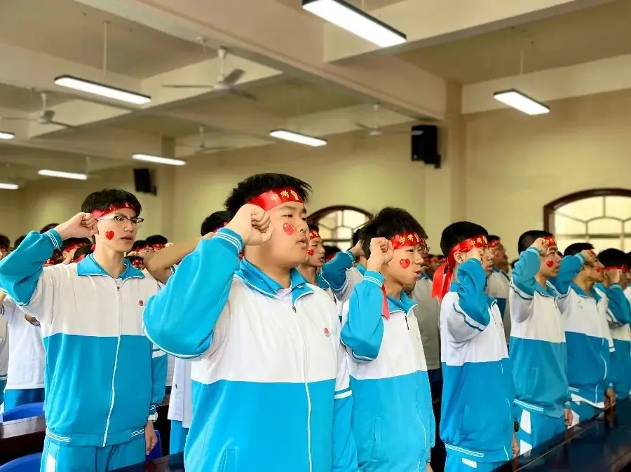 鏖战百日迎中考 踔厉奋发向未来丨博罗长城学校2024届中考百日誓师大会-第53张图片-四季读书网