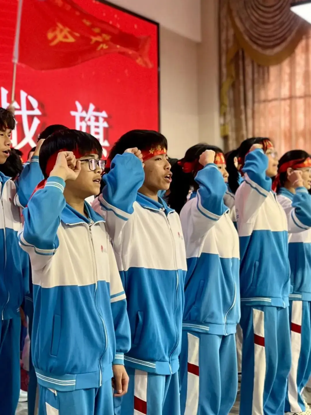鏖战百日迎中考 踔厉奋发向未来丨博罗长城学校2024届中考百日誓师大会-第85张图片-四季读书网