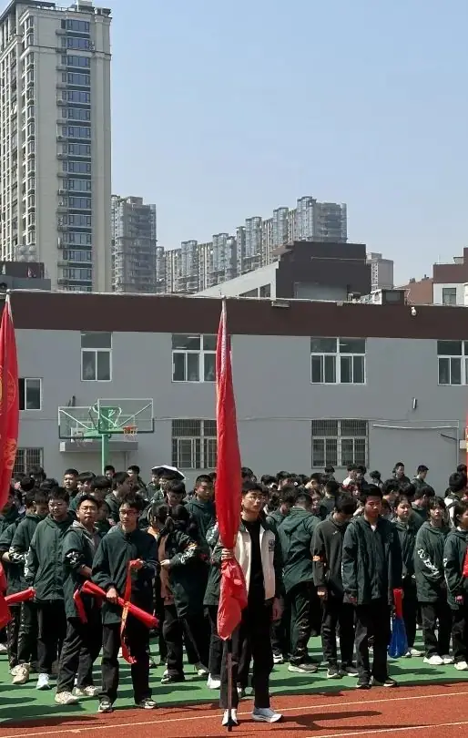 齐心励志行,滚烫向未来——2024迎中考百日系列活动之三-第6张图片-四季读书网 齐心励志行,滚烫向未来——2024迎中考百日系列活动之三-第6张图片-四季读书网