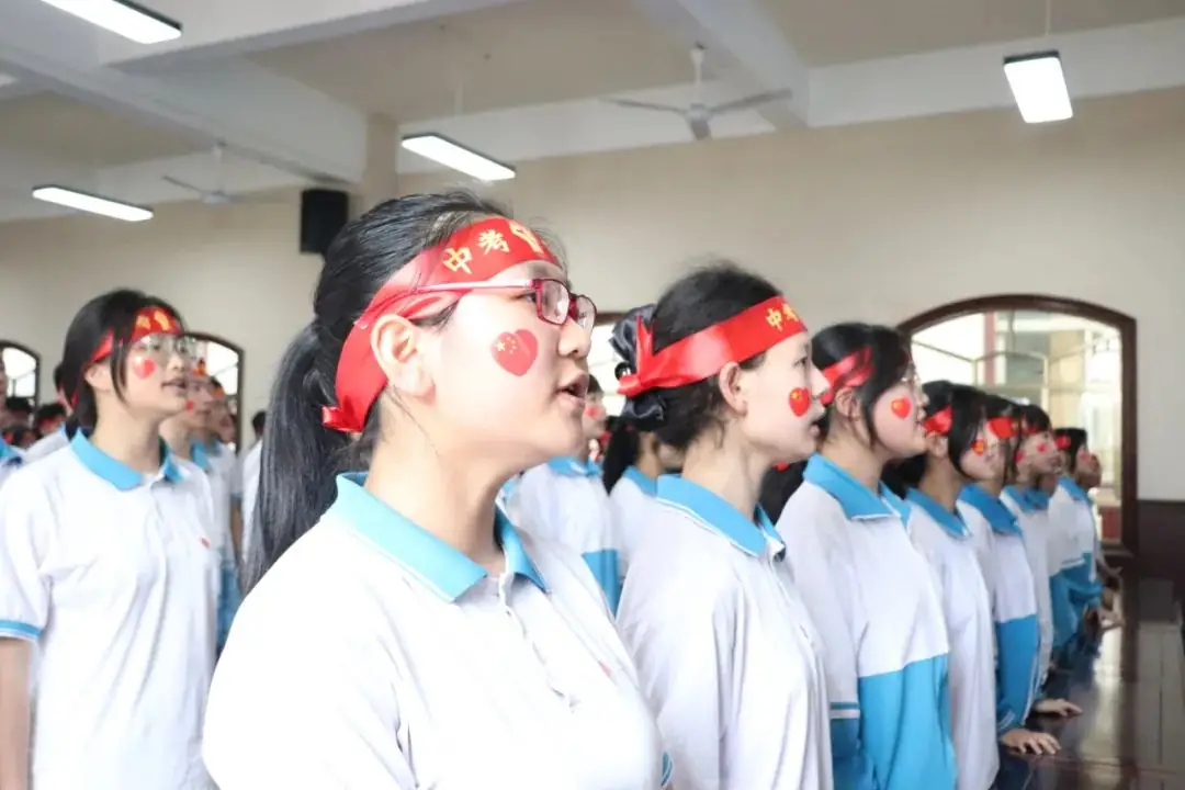 鏖战百日迎中考 踔厉奋发向未来丨博罗长城学校2024届中考百日誓师大会-第17张图片-四季读书网