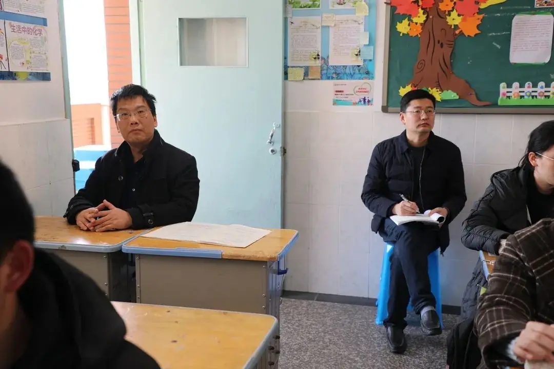 如东县中考语文一轮复习研讨活动在实验中学举行-第8张图片-四季读书网 如东县中考语文一轮复习研讨活动在实验中学举行-第8张图片-四季读书网