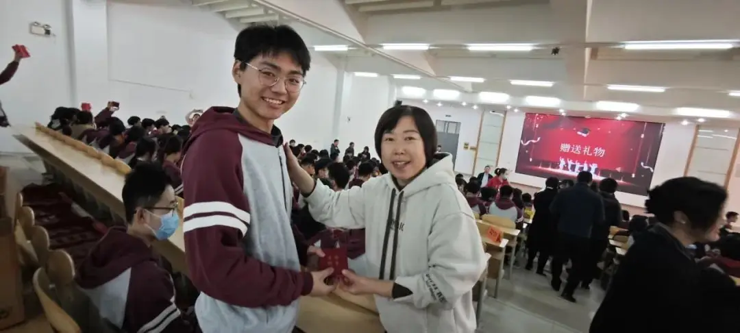 冲刺高考 为梦而战-第20张图片-四季读书网 冲刺高考 为梦而战-第20张图片-四季读书网