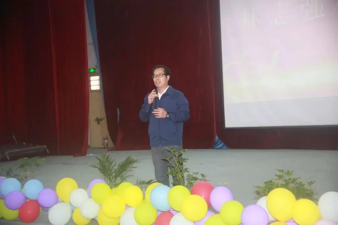 《乘风破浪,决战中考》博白县启德中学举行2024年地生中考誓师大会-第3张图片-四季读书网 《乘风破浪,决战中考》博白县启德中学举行2024年地生中考誓师大会-第3张图片-四季读书网
