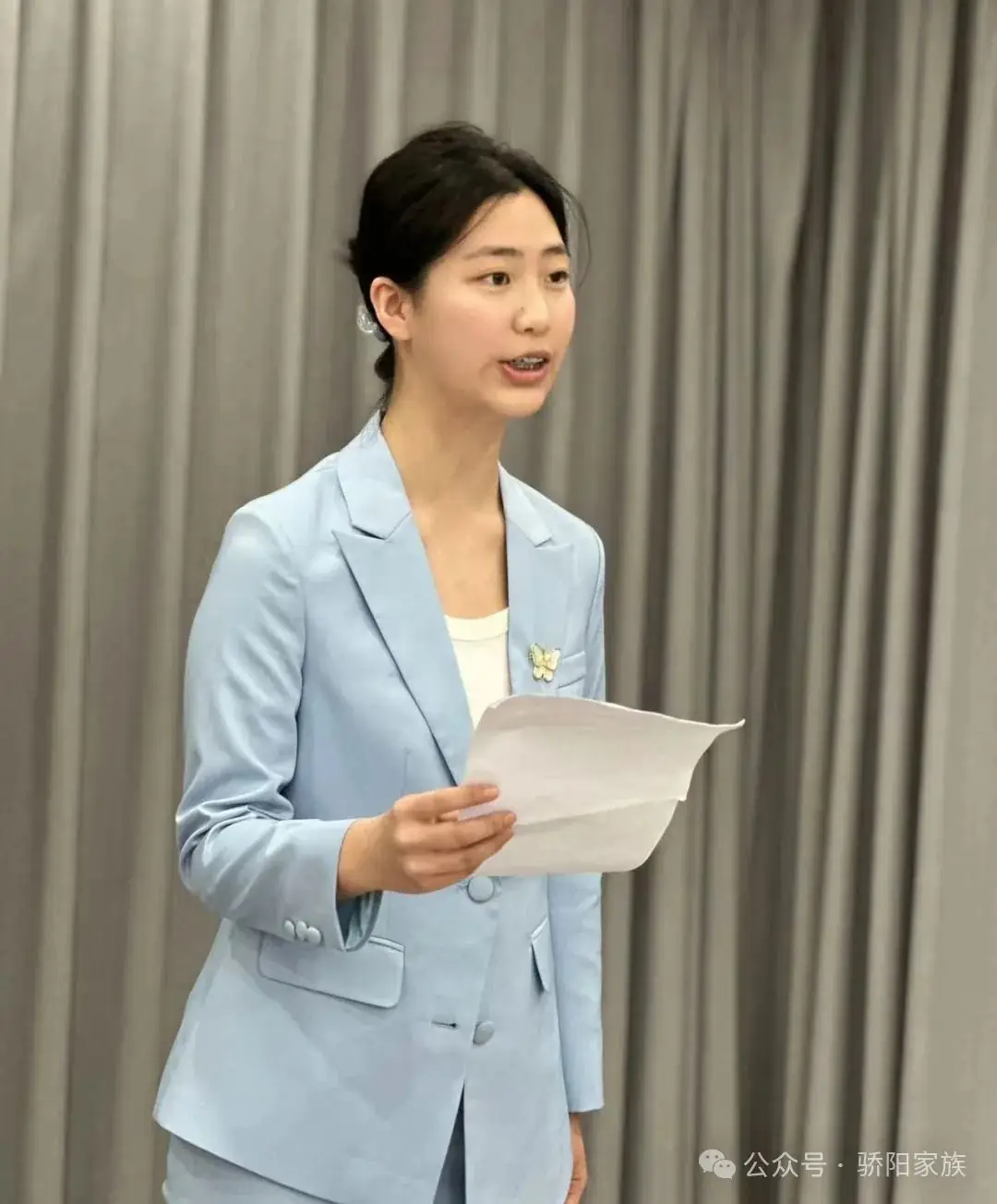 中考播音全真模拟考试圆满落幕,学生们展现出色风采!-第5张图片-四季读书网 中考播音全真模拟考试圆满落幕,学生们展现出色风采!-第5张图片-四季读书网