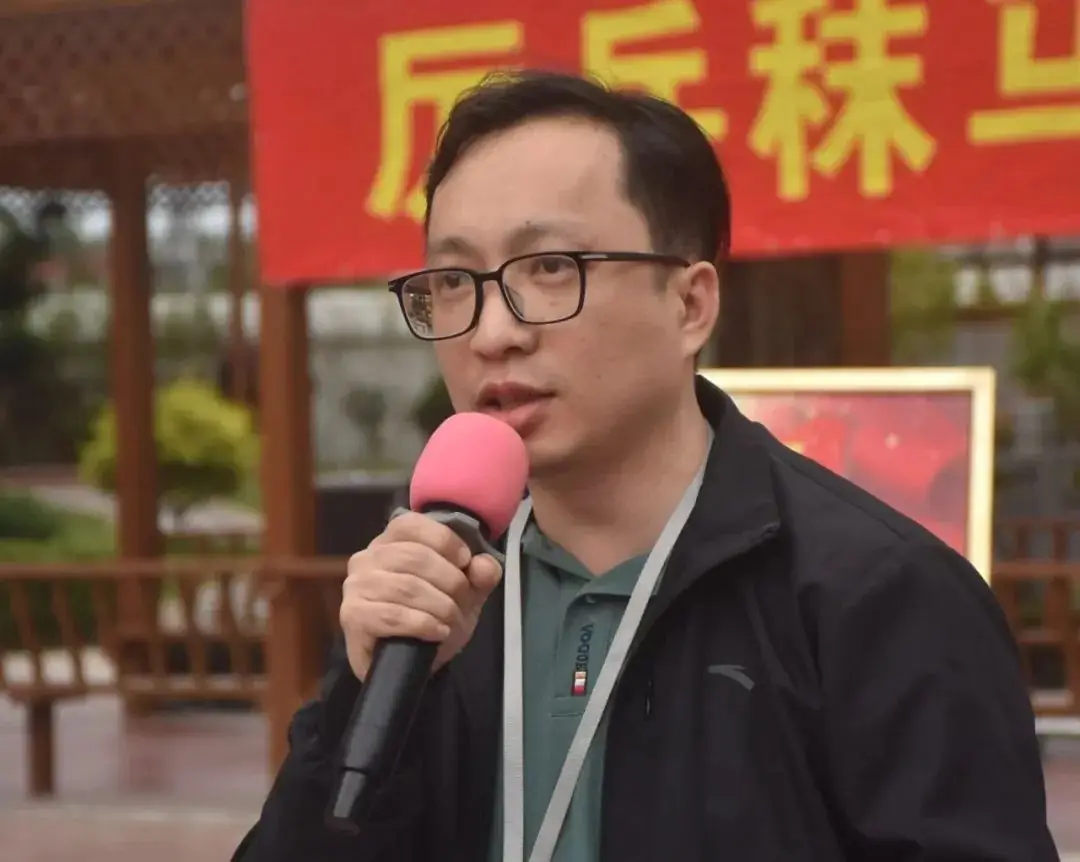 溪西中学2024年中考冲刺百日誓师大会!-第21张图片-四季读书网