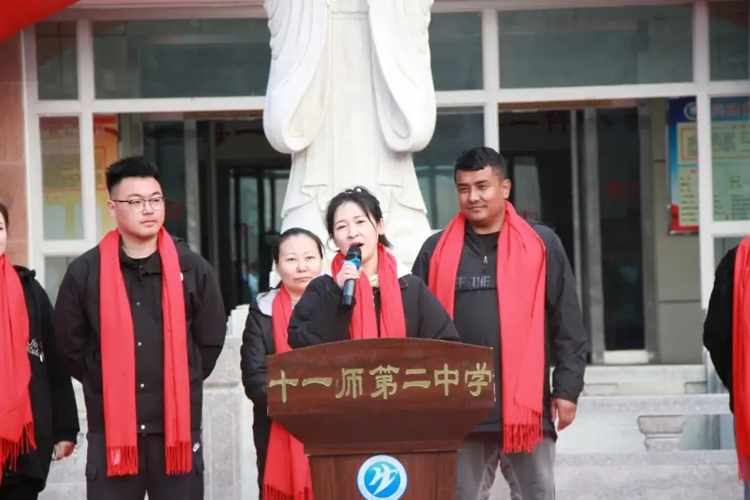 中考动员燃斗志 热辣滚烫逐梦想——十一师二中2024届毕业生备战中考动员大会-第23张图片-四季读书网