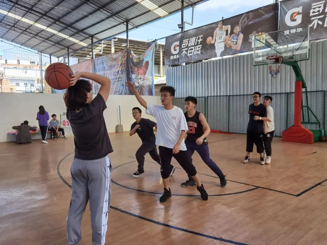 昆明黑马学校2024届高考【半学期】冲刺班 第23张 昆明黑马学校2024届高考【半学期】冲刺班 第23张