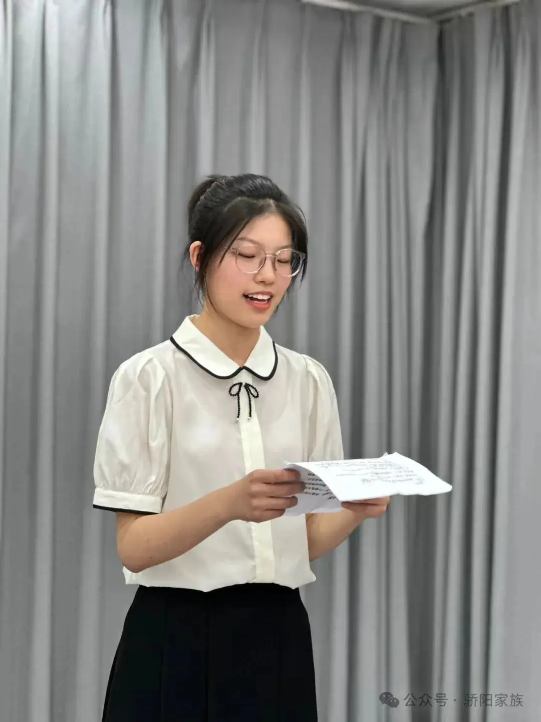 中考播音全真模拟考试圆满落幕,学生们展现出色风采!-第11张图片-四季读书网 中考播音全真模拟考试圆满落幕,学生们展现出色风采!-第11张图片-四季读书网
