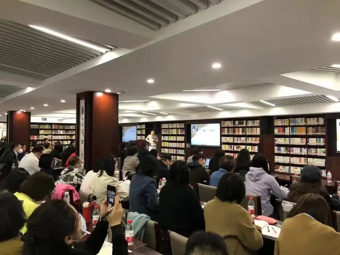高考倒计时74天,语文还有救!谢明波「高考语文专项精讲」,冲刺2024高考! 第15张 高考倒计时74天,语文还有救!谢明波「高考语文专项精讲」,冲刺2024高考! 第15张