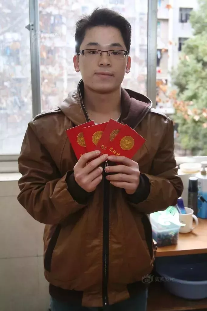高考励志故事:十个寒门学子的高考励志故事! 第13张 高考励志故事:十个寒门学子的高考励志故事! 第13张