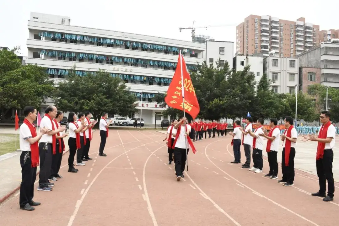 快看!平定中学举办奋战百日中考誓师活动!-第20张图片-四季读书网 快看!平定中学举办奋战百日中考誓师活动!-第20张图片-四季读书网