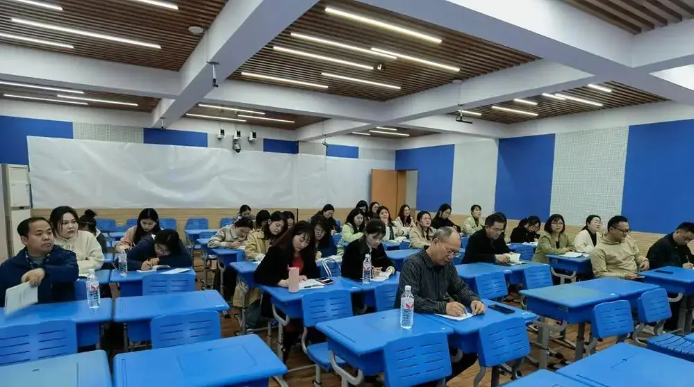 如何应对“新中考”?这场研讨会有“料”更有“招”-第17张图片-四季读书网
