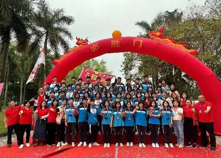 冲刺中考,为梦而战——白坭中学举行2024年中考百日誓师大会-第66张图片-四季读书网