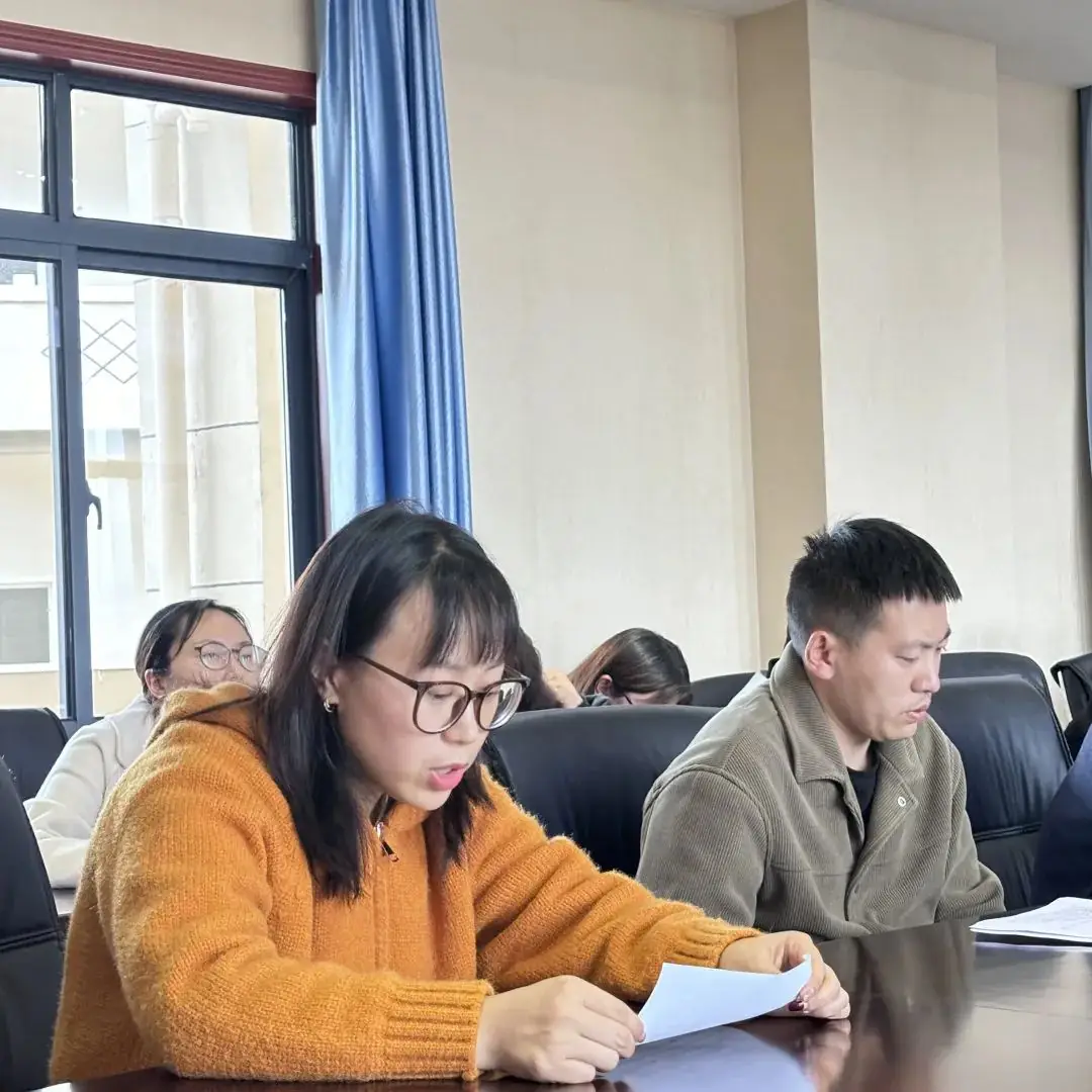 我校初中部(龙凤中学)召开2024年中考会考第二次备考会-第7张图片-四季读书网
