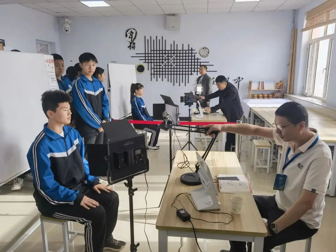 【中考】西乌珠穆沁旗顺利完成2024年中考报名工作-第4张图片-四季读书网