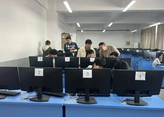 科学指导,圆梦高考——蚌埠工艺美术学校圆满完成2024年对口高考志愿填报工作-第1张图片-四季读书网