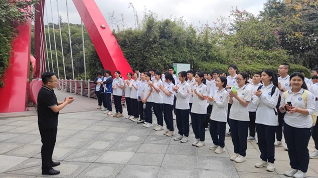 【思源·中考】百日扬鞭策马    七月似锦繁华——广州思源学校2024届中考百日誓师大会-第22张图片-四季读书网