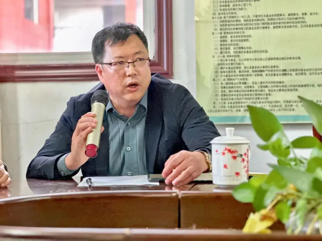 凝心聚力  备战中考-第10张图片-四季读书网
