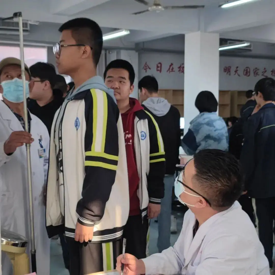 【四型机关建设】我市2024年高考体检工作圆满完成-第6张图片-四季读书网