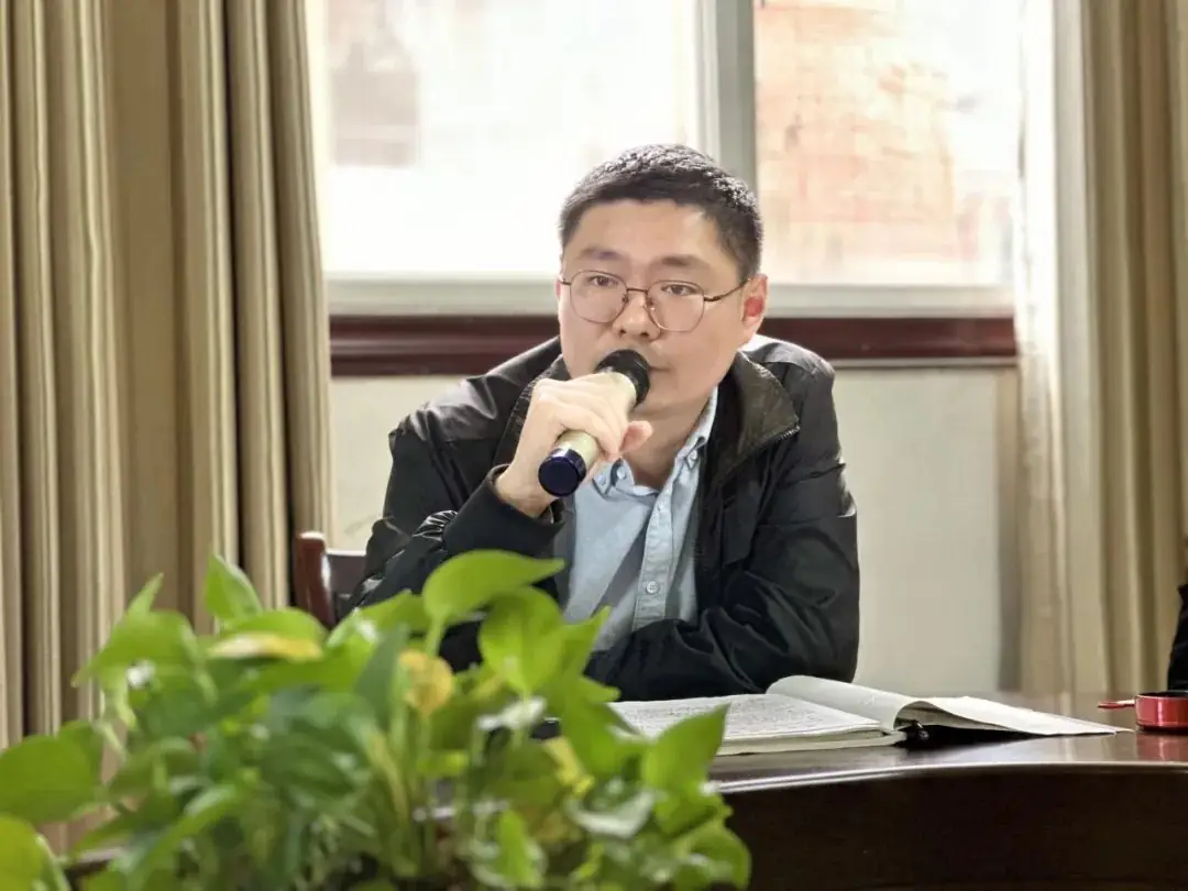 凝心聚力  备战中考-第8张图片-四季读书网