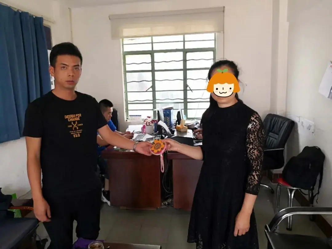 【治庸·铁军】#护航高考有蜀黍#特别的时期,特别的高考,蜀黍给你特别的守护~-第3张图片-四季读书网