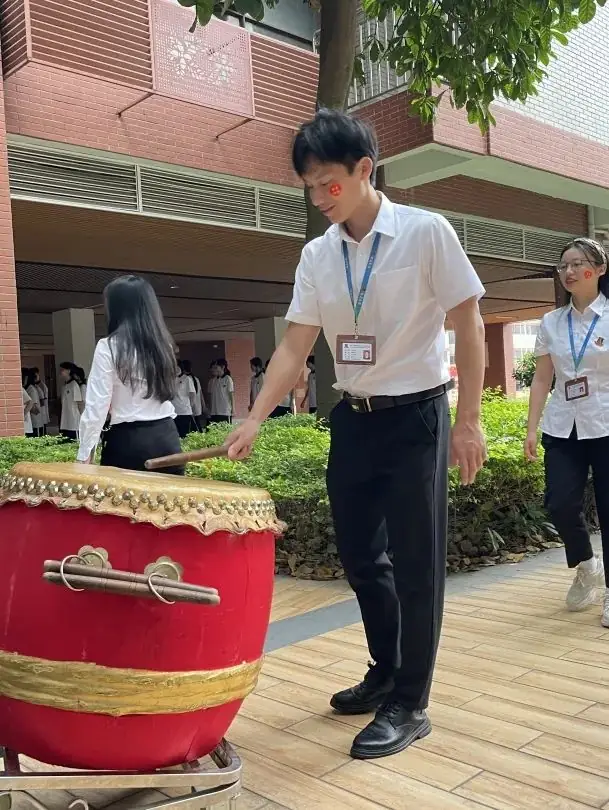 【战百日踔厉奋发,迎中考笃行不怠】佛山光正2024中考百日誓师大会隆重举行-第22张图片-四季读书网