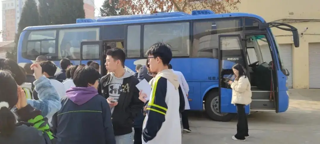 【四型机关建设】我市2024年高考体检工作圆满完成-第5张图片-四季读书网