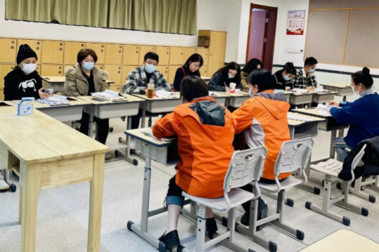 说起“中考第一”,你会想起哪所学校?| 每周一校-第21张图片-四季读书网