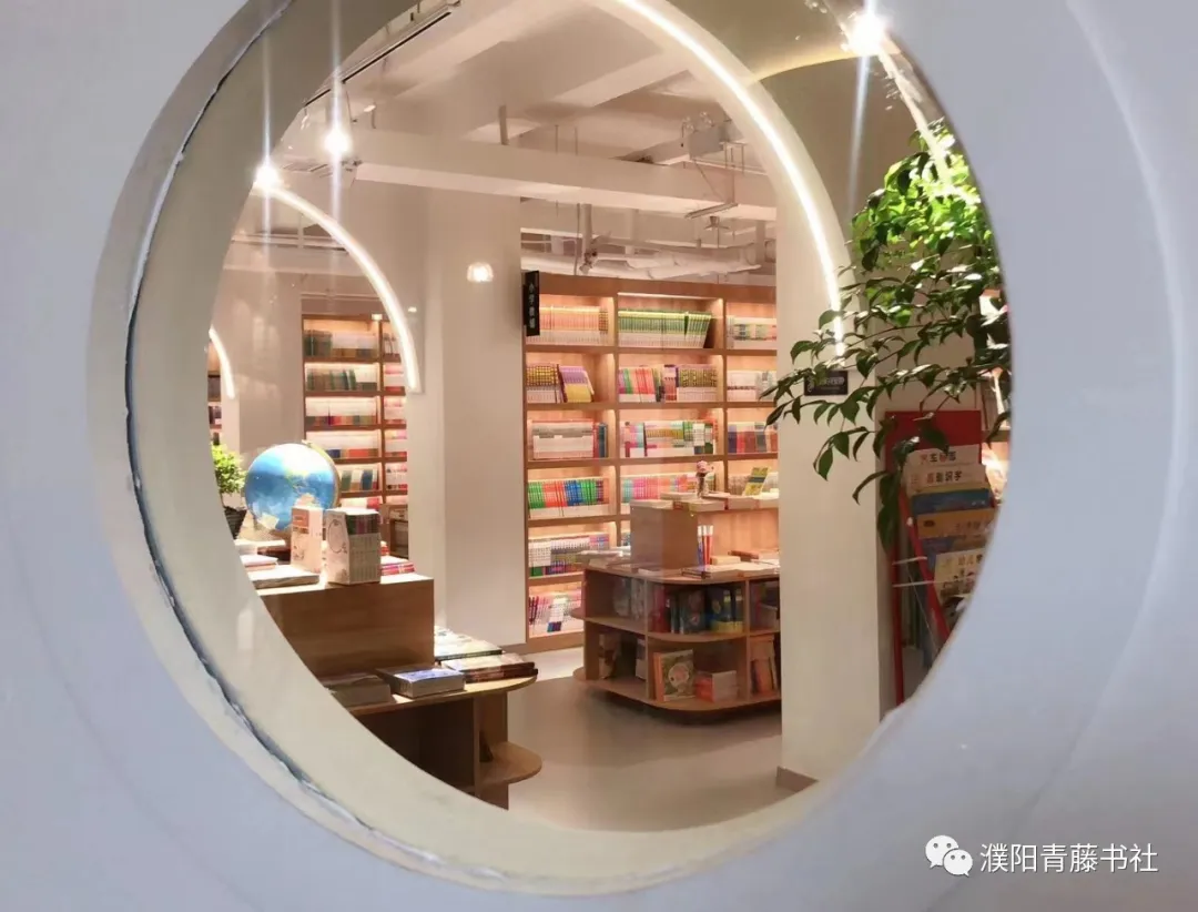 2024中考《黑白卷》聚焦新考法,明确中考新方向22省区市,火热来袭限时9折预订中-第1张图片-四季读书网