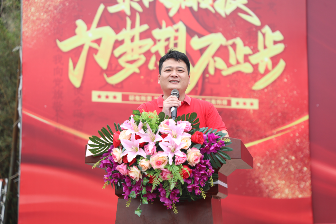 磨一剑,试锋芒!中考百日誓师大会吹响冲锋号角 第9张 磨一剑,试锋芒!中考百日誓师大会吹响冲锋号角 第9张