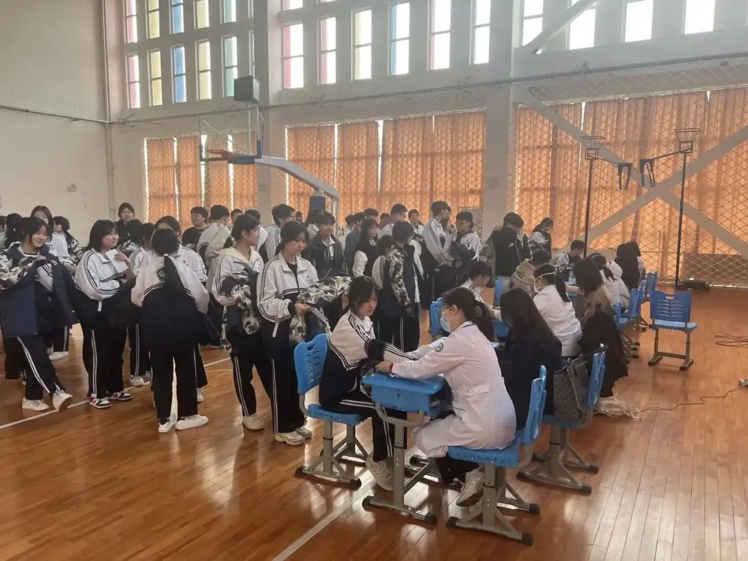 健康护航 助力高考——东营市人民医院圆满完成2024年度高招体检任务-第4张图片-四季读书网 健康护航 助力高考——东营市人民医院圆满完成2024年度高招体检任务-第4张图片-四季读书网
