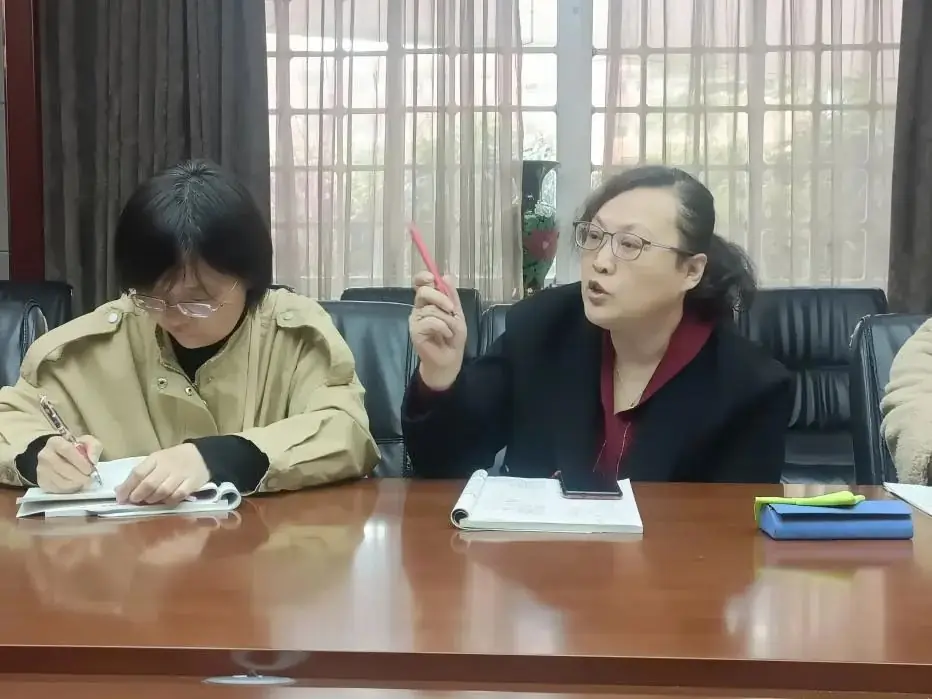 【学科建设】凝聚智慧,立足高考,深耕教学---邯郸市三中高中化学教研组开展主题教研活动-第4张图片-四季读书网 【学科建设】凝聚智慧,立足高考,深耕教学---邯郸市三中高中化学教研组开展主题教研活动-第4张图片-四季读书网