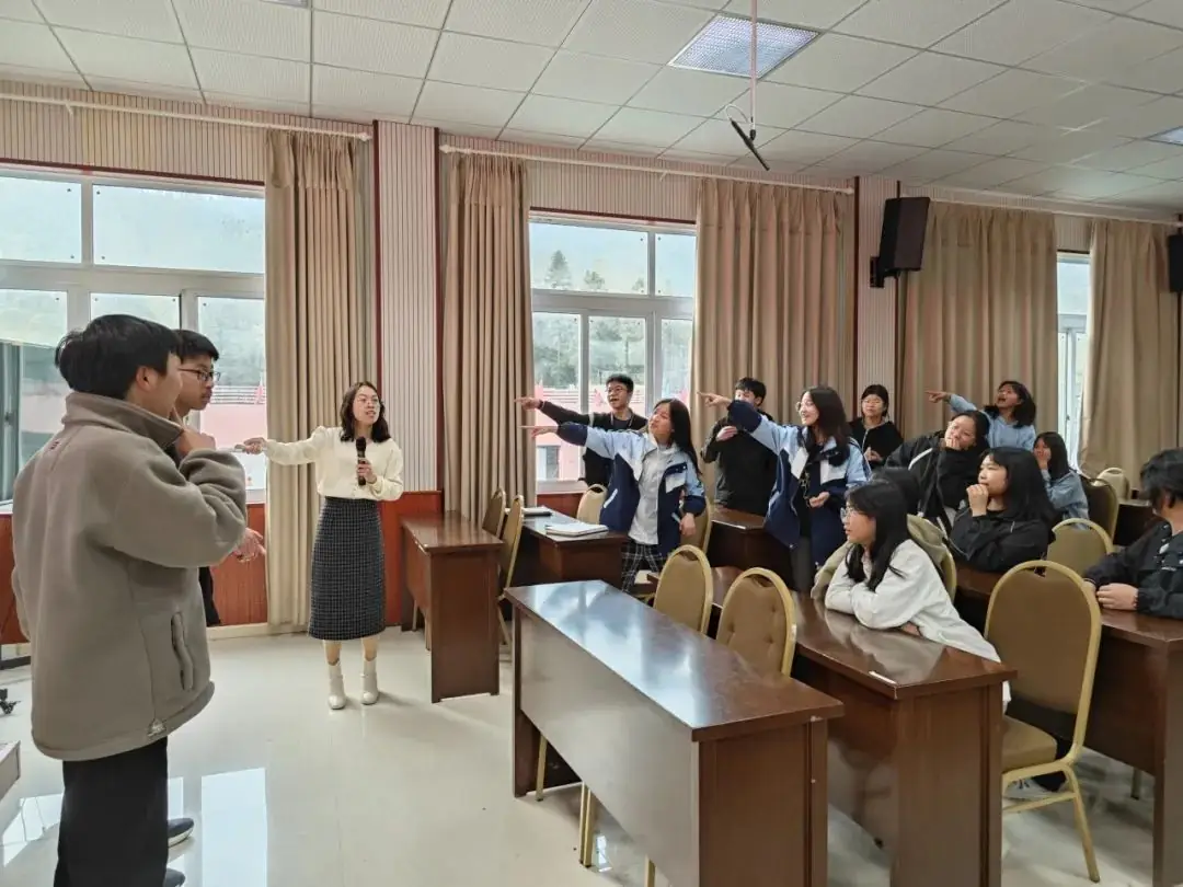 【岭上四JING·心净】减压赋能,笑迎中考——仙居县安岭乡中心学校开展中考冲刺心理减压系列活动-第32张图片-四季读书网 【岭上四JING·心净】减压赋能,笑迎中考——仙居县安岭乡中心学校开展中考冲刺心理减压系列活动-第32张图片-四季读书网