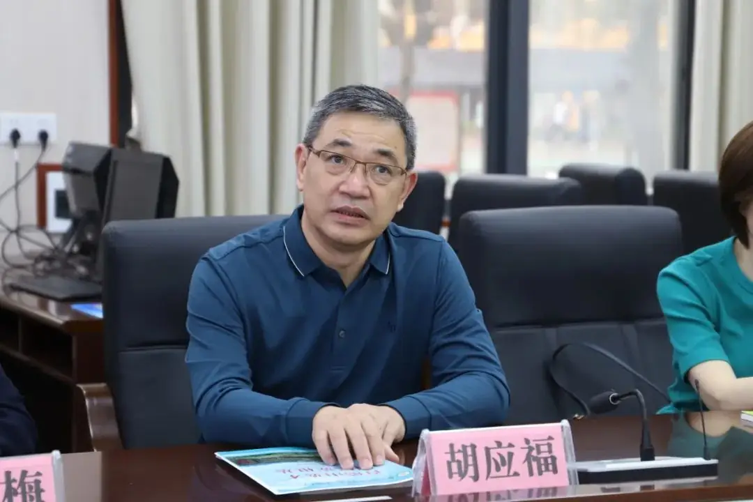 结对帮扶共话高考,聚焦课堂共促发展——深圳市西乡中学领导专家莅临我校开展教学交流等系列活动-第15张图片-四季读书网