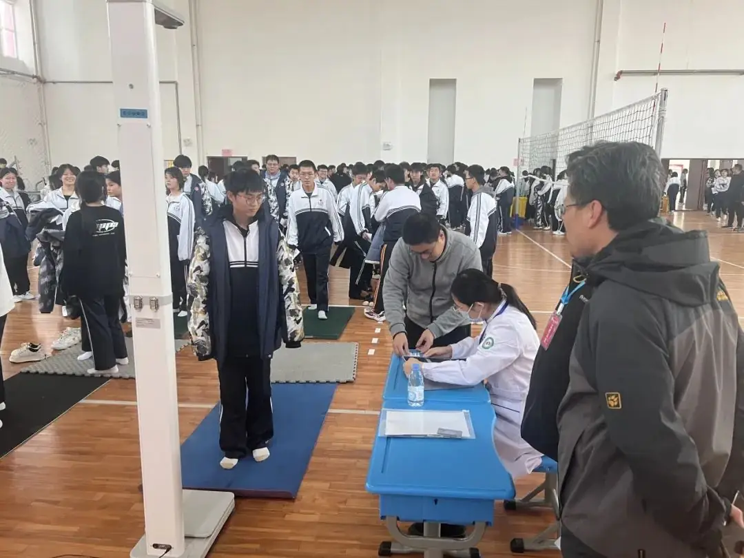 健康护航 助力高考——东营市人民医院圆满完成2024年度高招体检任务-第3张图片-四季读书网 健康护航 助力高考——东营市人民医院圆满完成2024年度高招体检任务-第3张图片-四季读书网