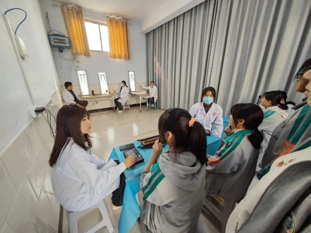 【高考专栏】严格把关选人育才  助力高考开好新局——我市2024年高招体检工作圆满完成-第7张图片-四季读书网
