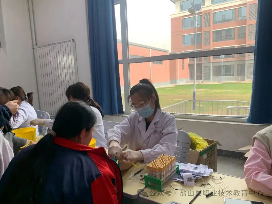 筑梦高考  守护健康——盐山县职教中心2024年高考体检工作圆满完成-第10张图片-四季读书网