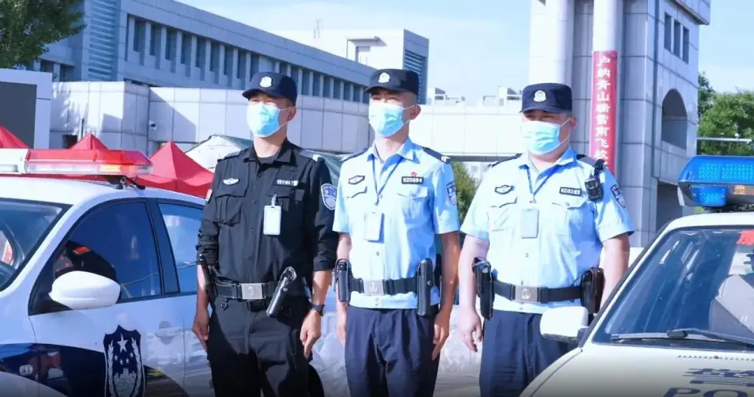 直击高考现场!鄂尔多斯这一幕幕,值得被记录!-第3张图片-四季读书网
