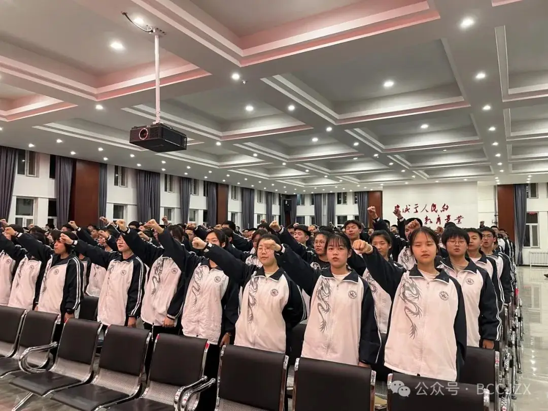 领航青春  助力中考-第32张图片-四季读书网